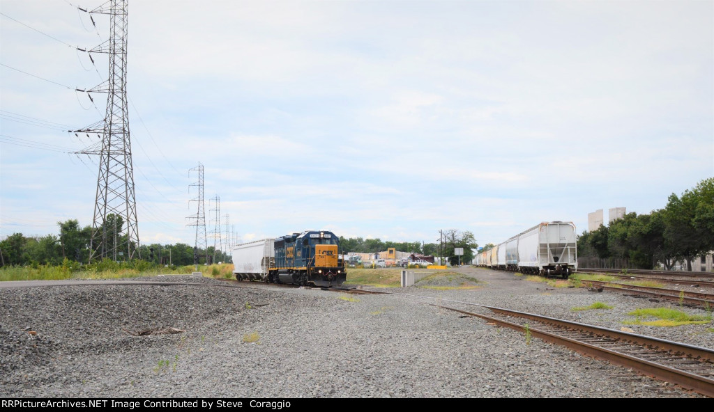 A Slow Trip into Bound Brook Yard